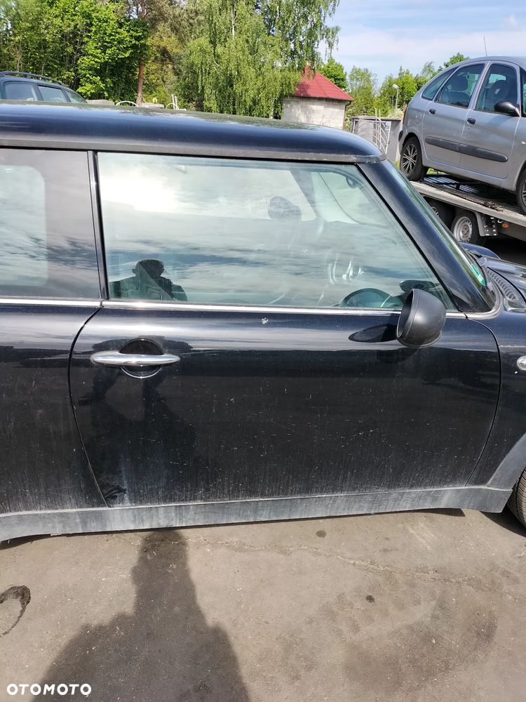 KLAPA BAGAŻNIKA MINI COOPER 01-07r KOD LAK. 668/9 BLACK - 16