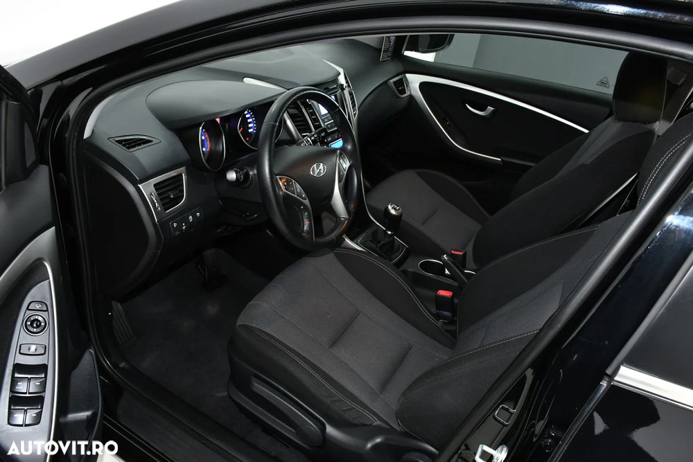 Hyundai i30 1.6 CRDI Style - 16