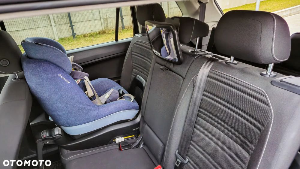 Volkswagen Tiguan Allspace - 12