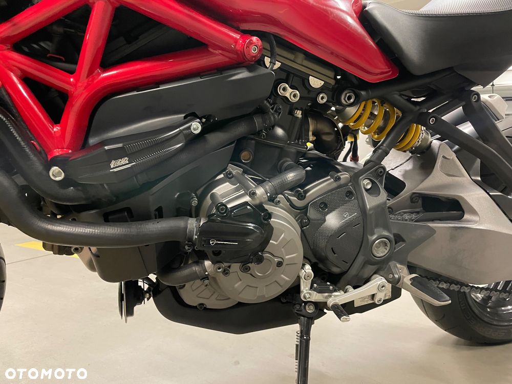 Ducati Monster - 5