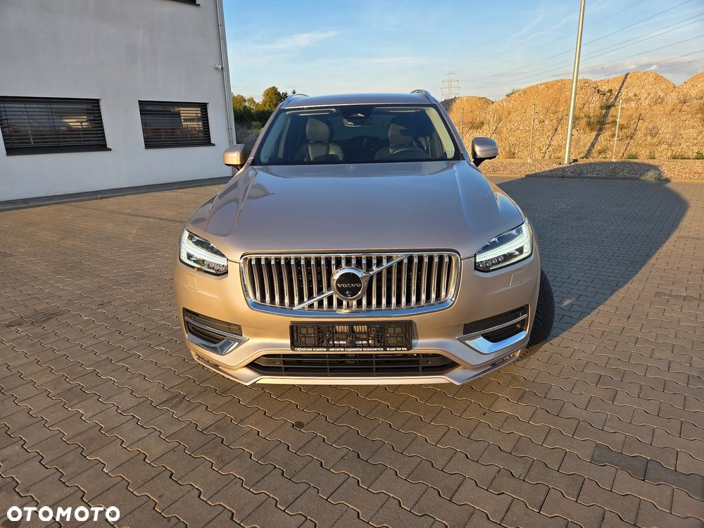 Volvo XC 90 B5 D AWD Plus Bright - 6