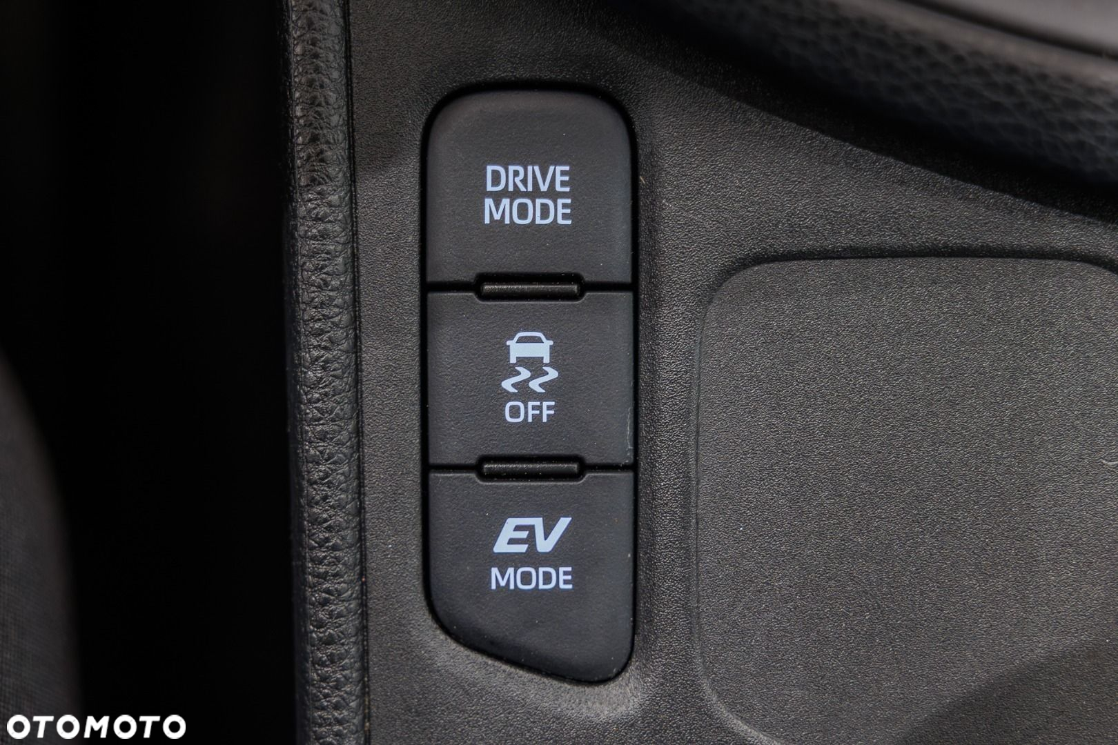 Toyota Yaris - 34