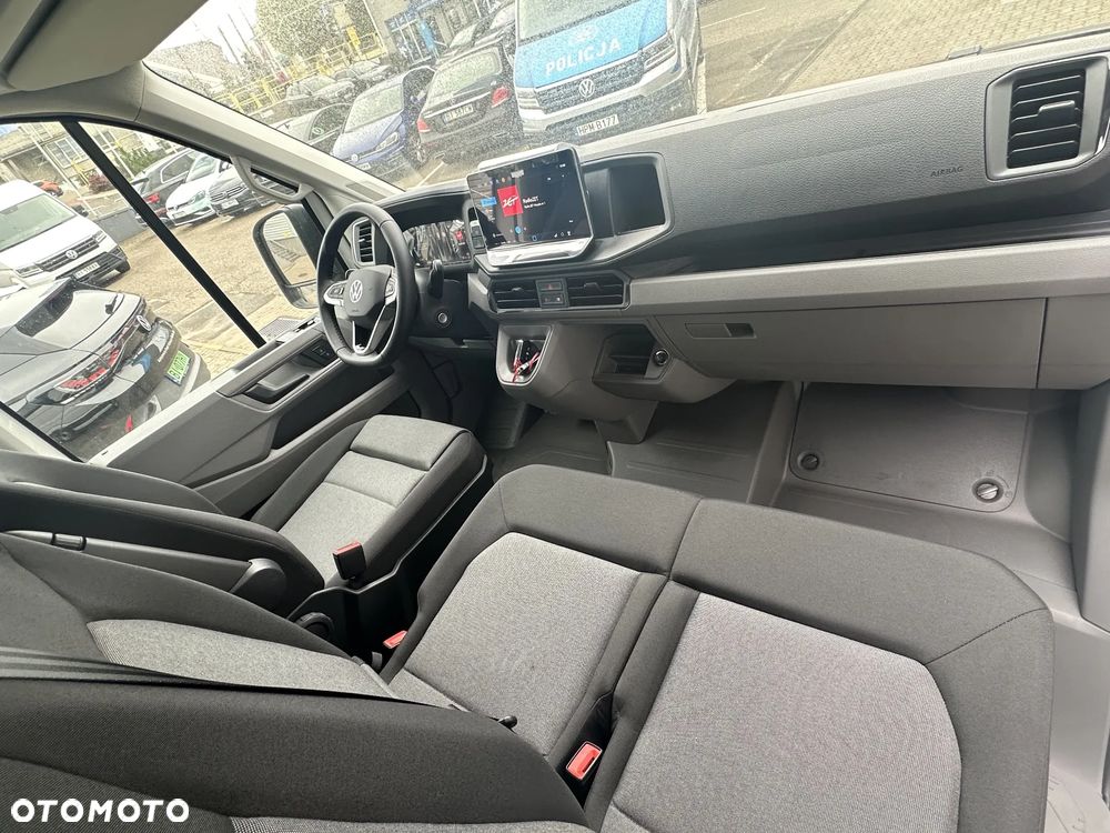 Volkswagen Crafter - 13