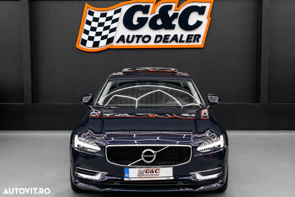 Volvo S90 T8 Twin Engine AWD Geartronic Momentum - 2