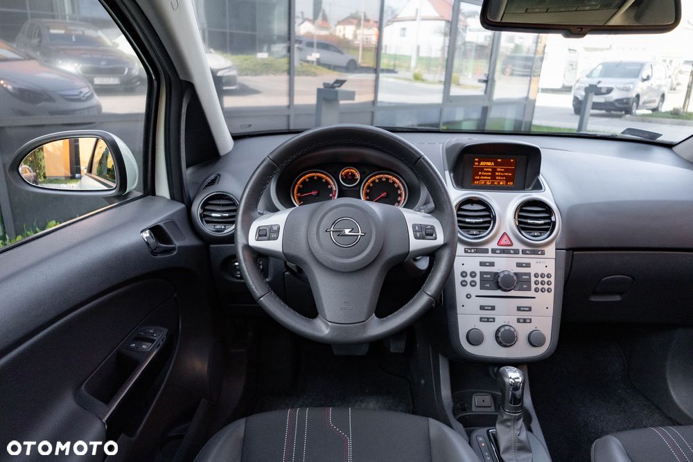 Opel Corsa 1.4 16V Edition 150 - 14