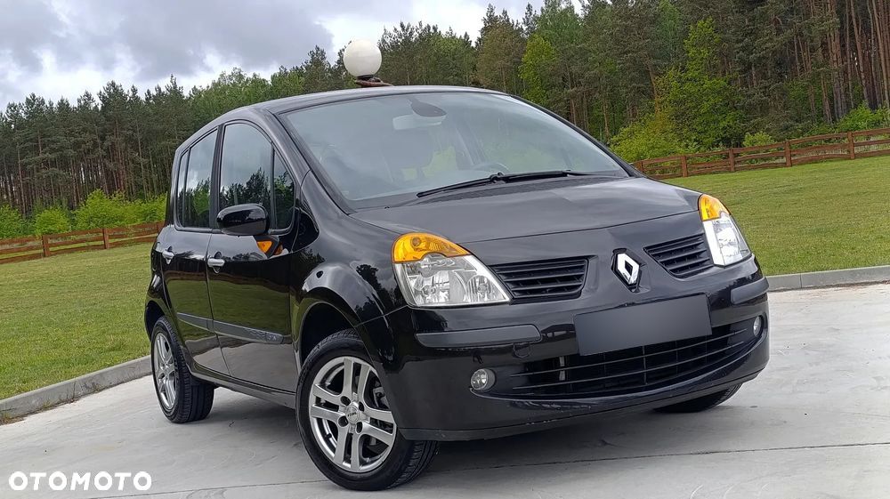 Renault Modus - 1