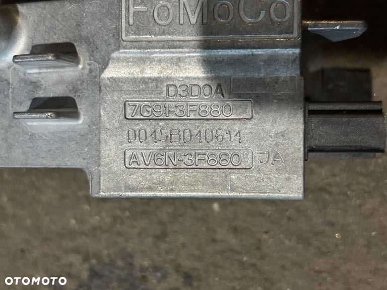 Blokada Kierownicy Ford C-MAX GRAND AV6N-3F880JA - 2