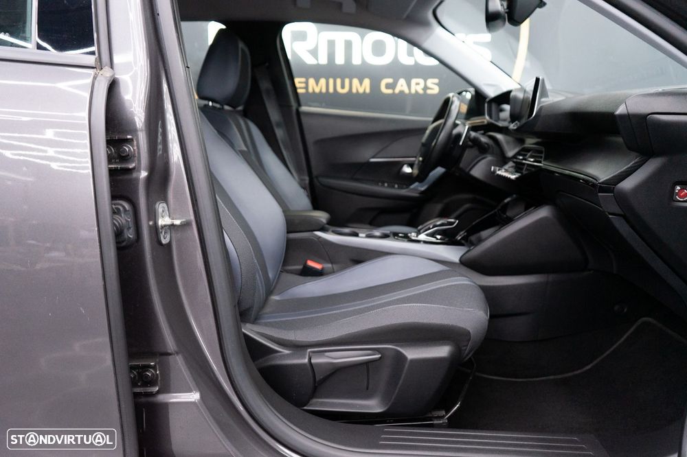 Peugeot 2008 1.2 PureTech Allure Pack EAT8 - 5