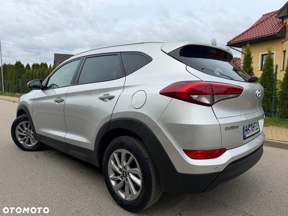 Hyundai Tucson 1.7 CRDI BlueDrive Comfort 2WD - 17
