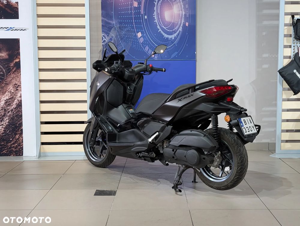 Yamaha X-max - 3