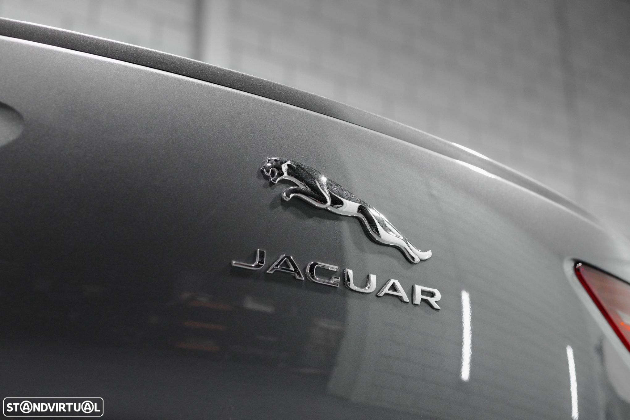 Jaguar I-Pace EV400 AWD First Edition - 24