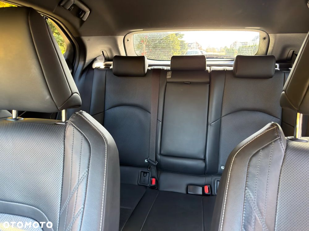 Lexus UX - 22