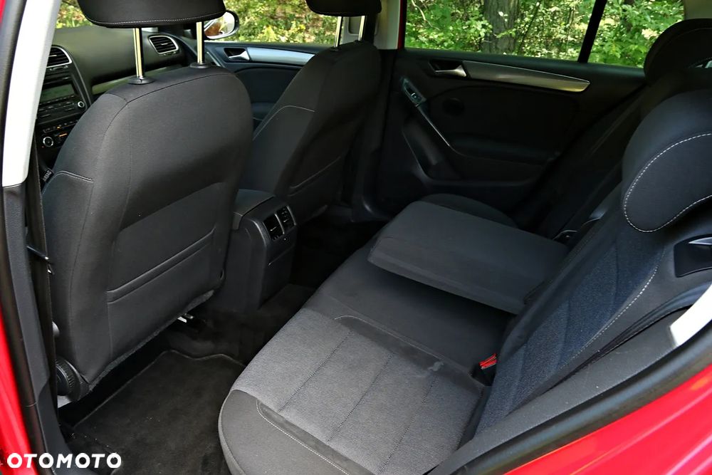 Volkswagen Golf 1.2 TSI Style - 32