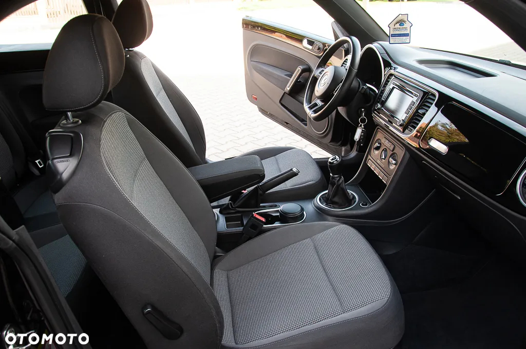 Volkswagen Beetle 1.6 TDI Design - 31