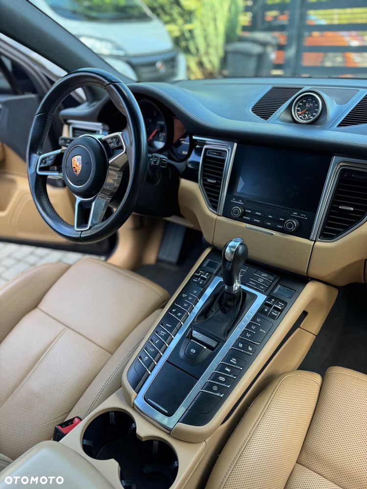 Porsche Macan GTS - 13