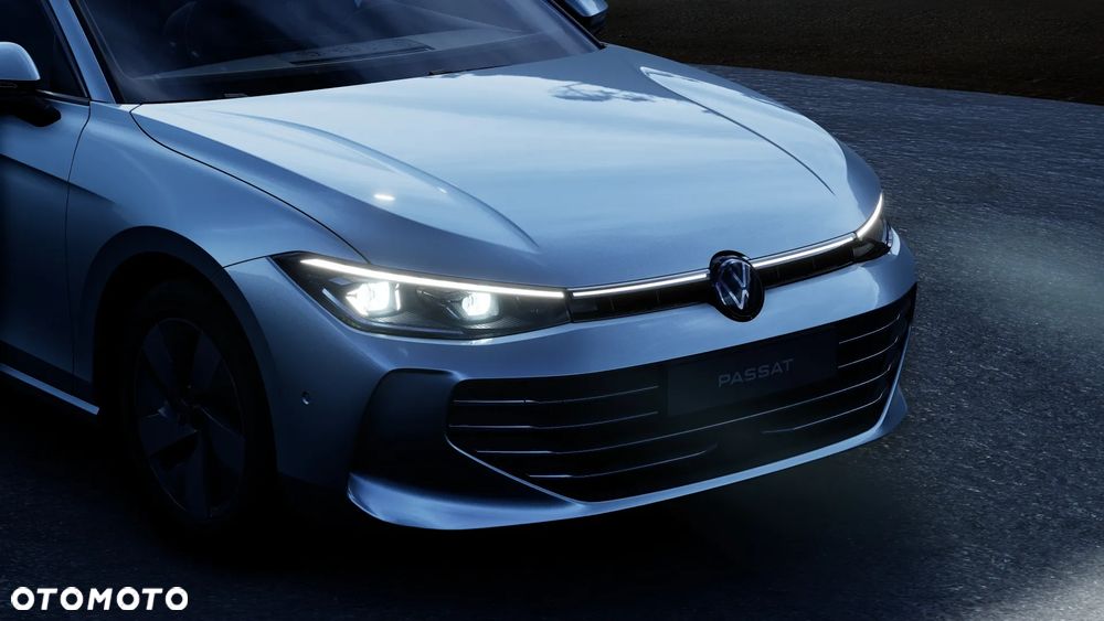 Volkswagen Passat Variant 2.0 TDI SCR Business DSG - 17