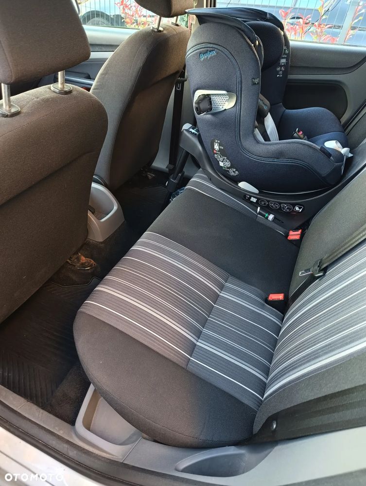 Ford Focus 1.6 TDCi Ambiente - 11