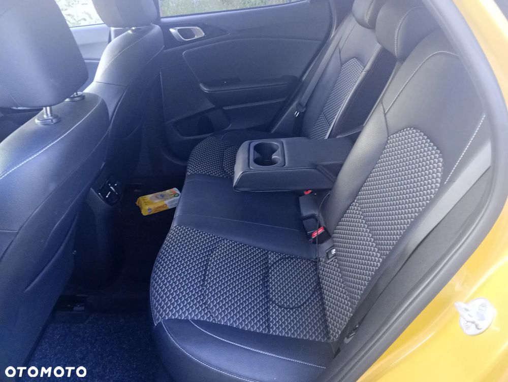 Kia XCeed 1.5 T-GDI L Business Line - 10
