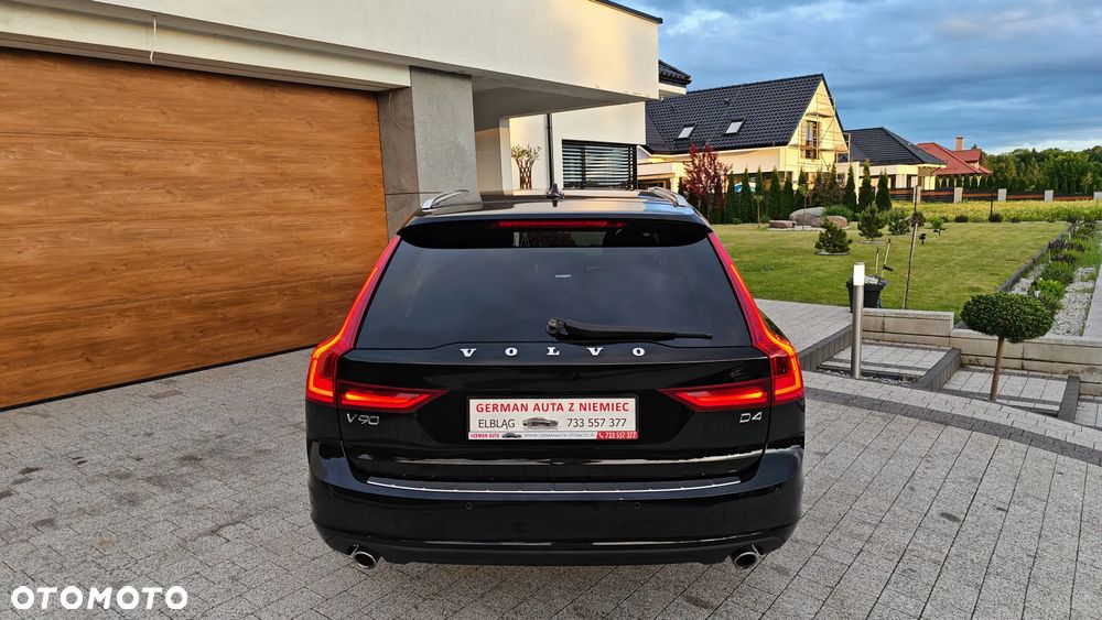 Volvo V90 D4 Geartronic Kinetic - 33