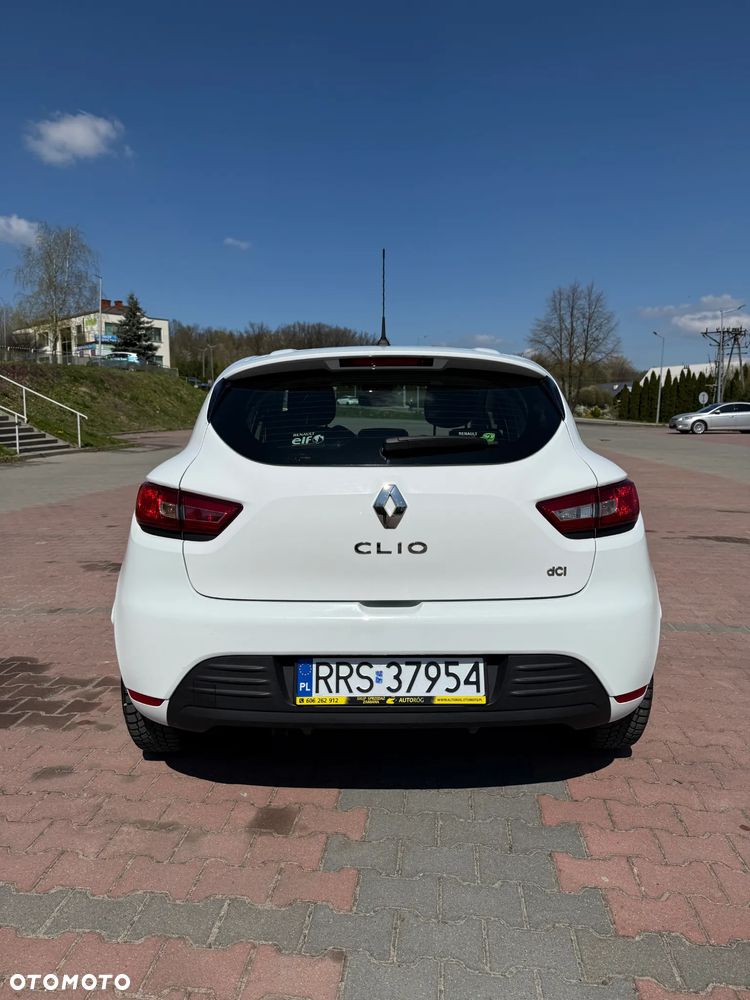 Renault Clio - 2