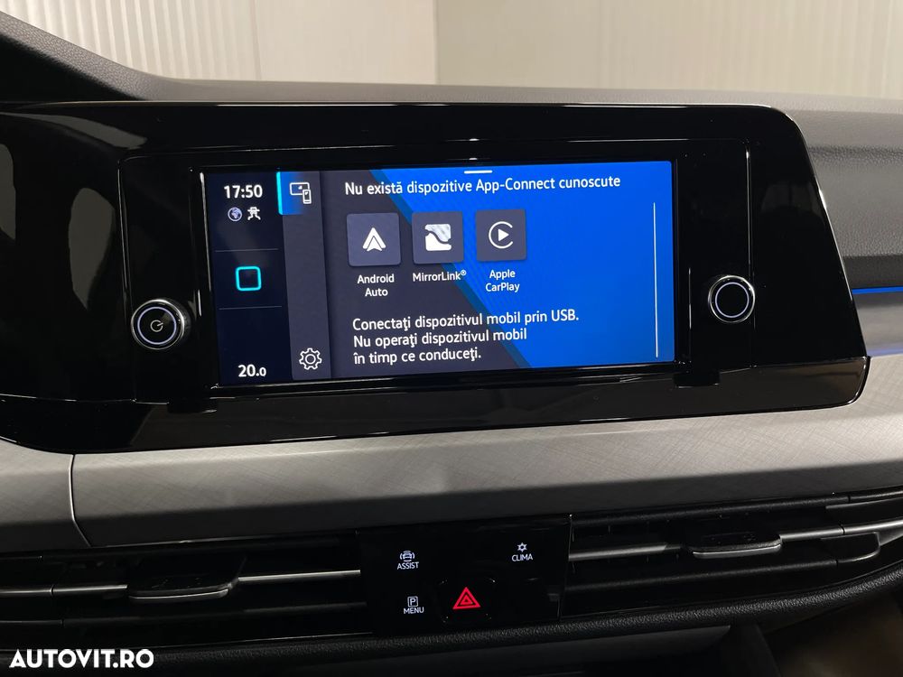 Volkswagen Golf 2.0 TDI SCR Life - 16