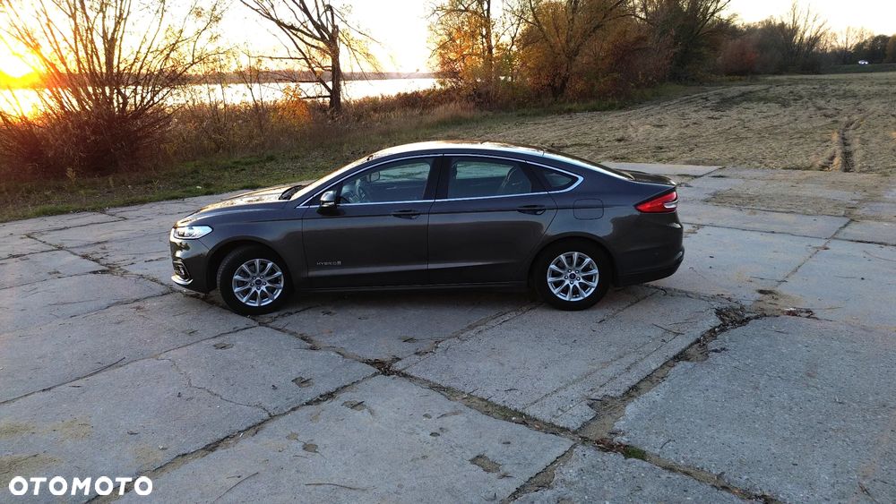 Ford Mondeo - 4
