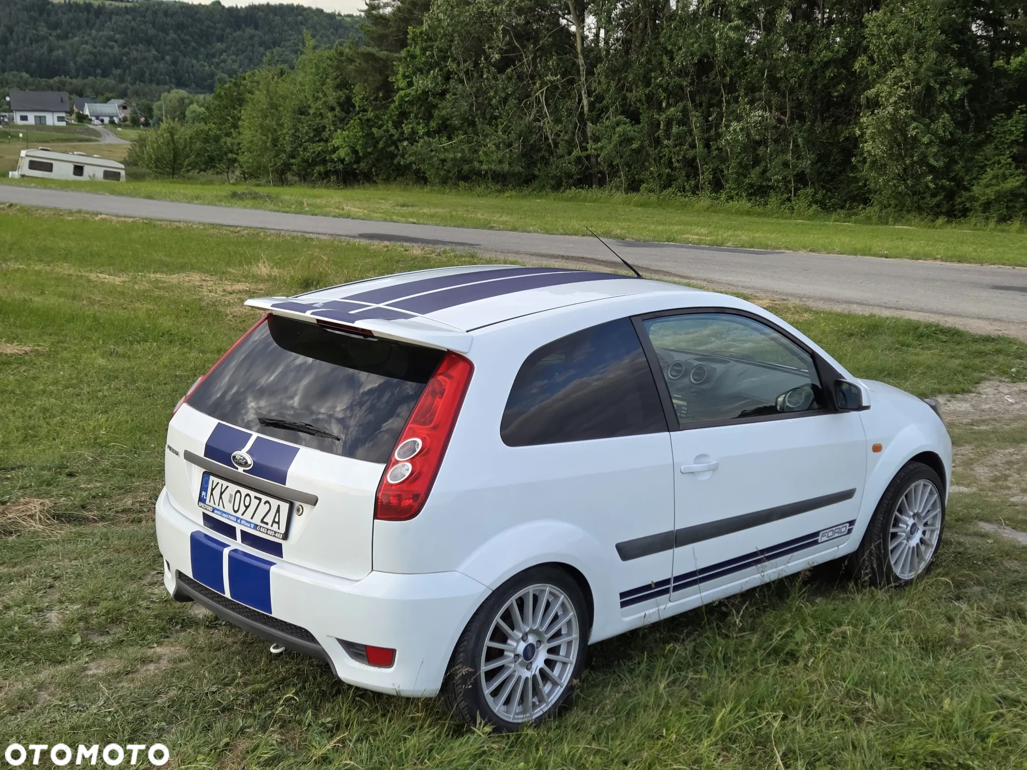 Ford Fiesta 1.6 Trend - 14
