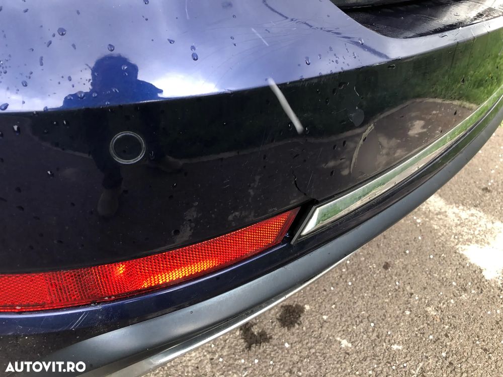 Audi A4 2.0 TDI quattro S tronic - 12