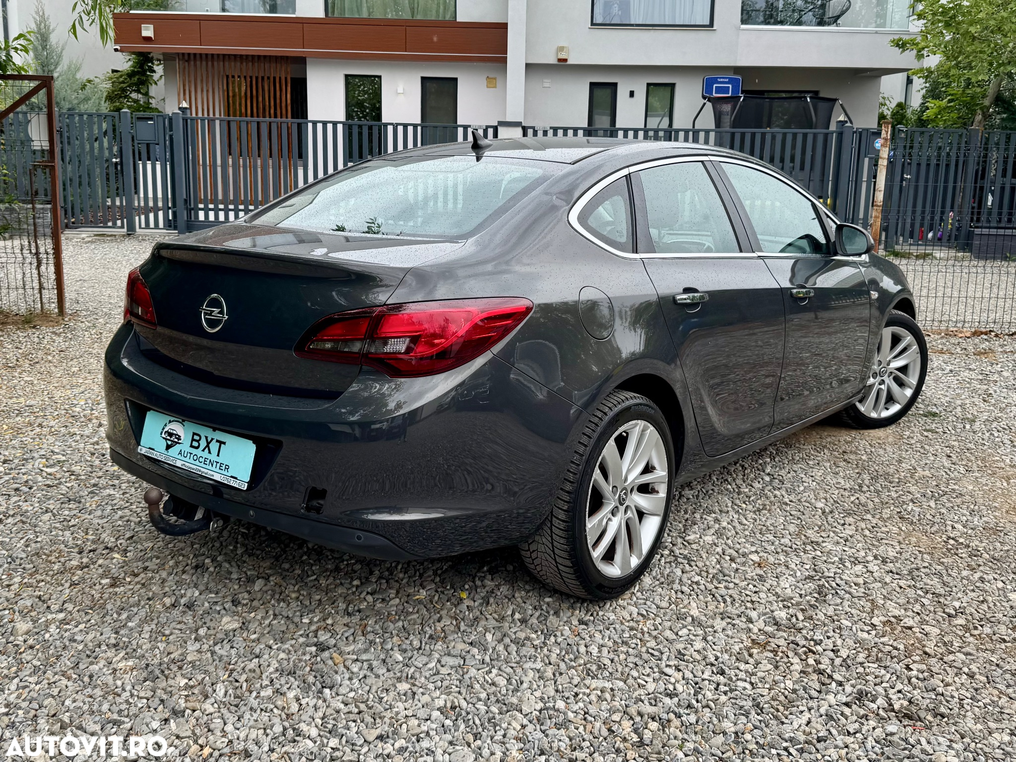 Opel Astra 1.7 CDTI DPF Exklusiv - 4