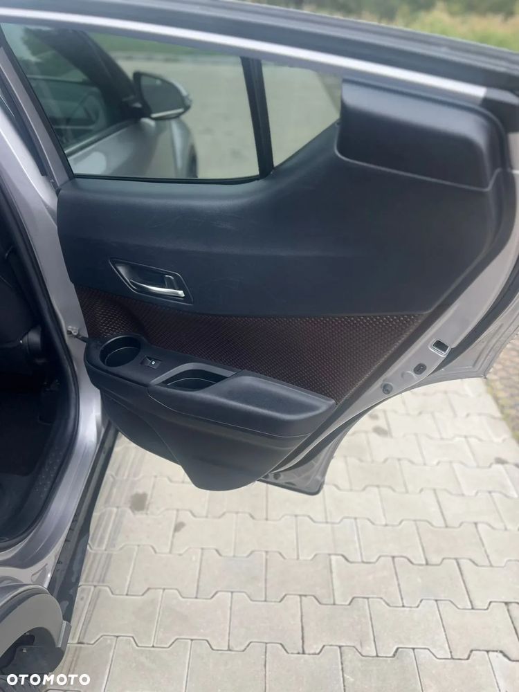 Toyota C-HR 1.2 Turbo Lounge - 13