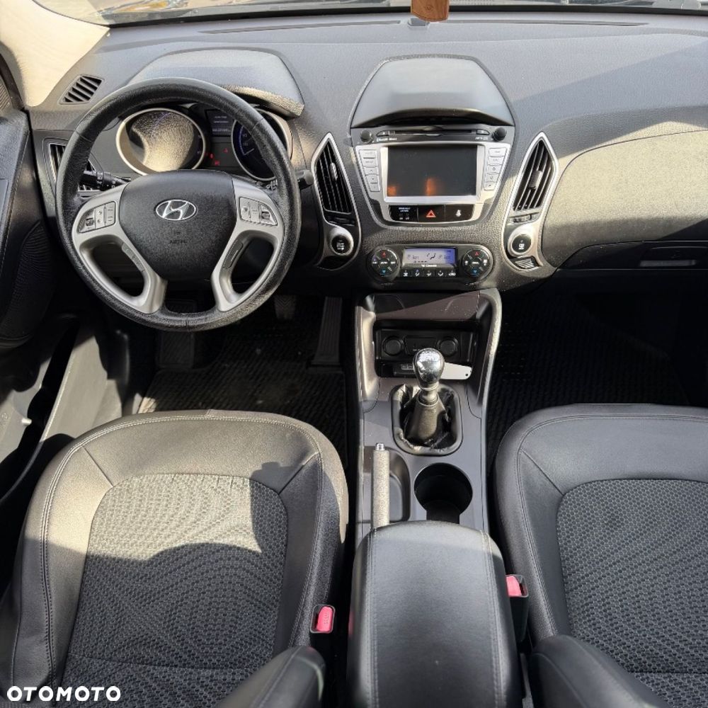 Hyundai ix35 - 25