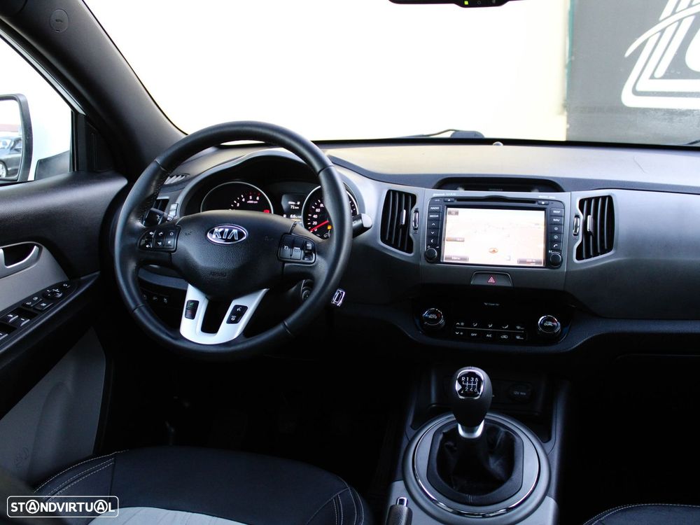Kia Sportage 1.7 CRDI ISG TX Prime - 24