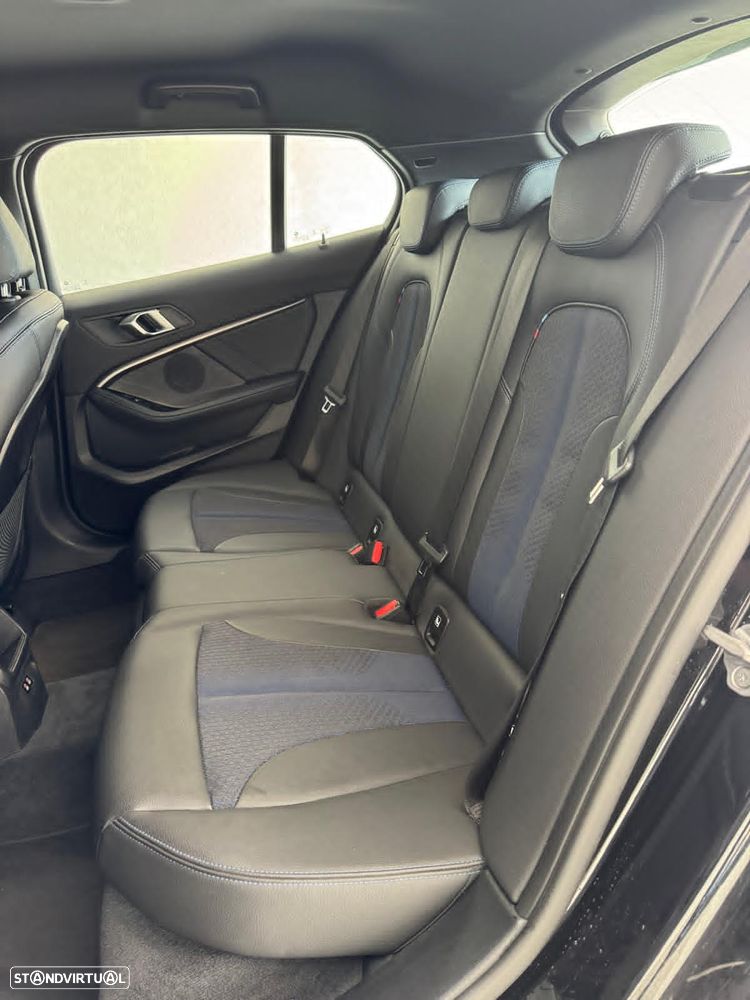 BMW 116 d Pack Desportivo M - 18