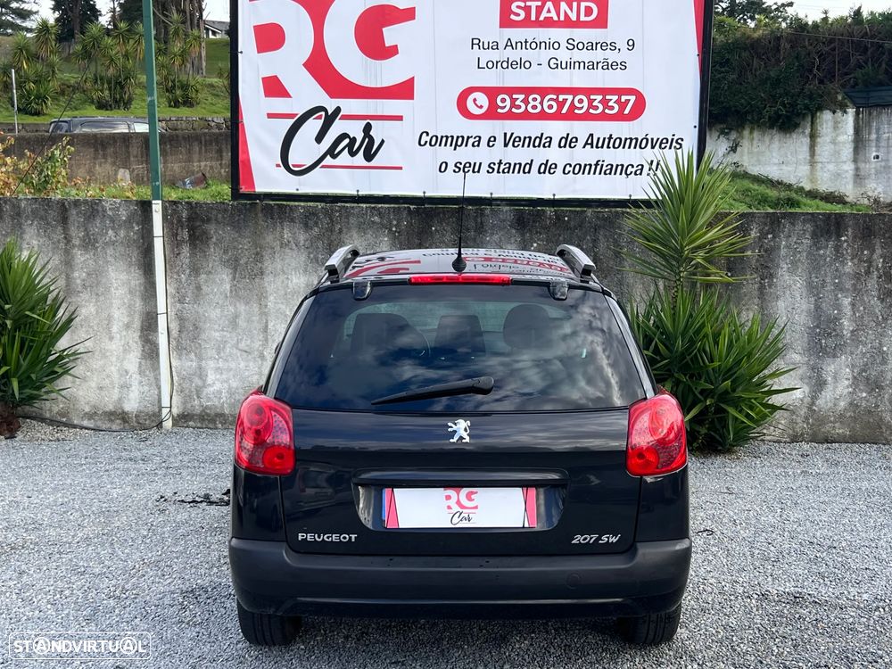 Peugeot 207 SW 1.4 Premium - 6
