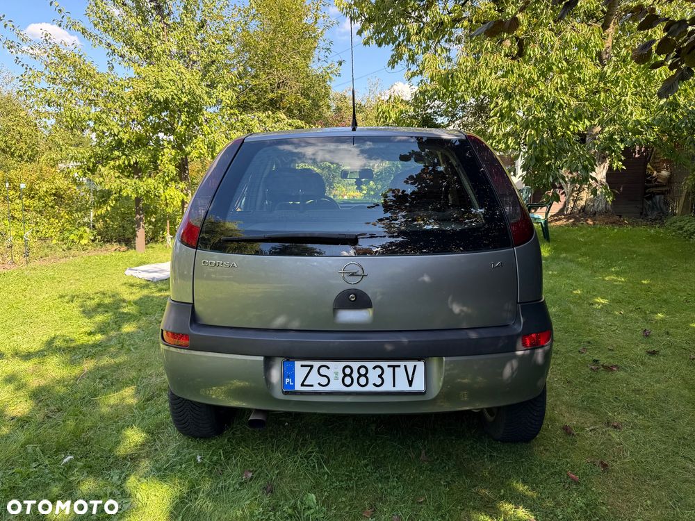 Opel Corsa 1.4 16V Elegance - 9