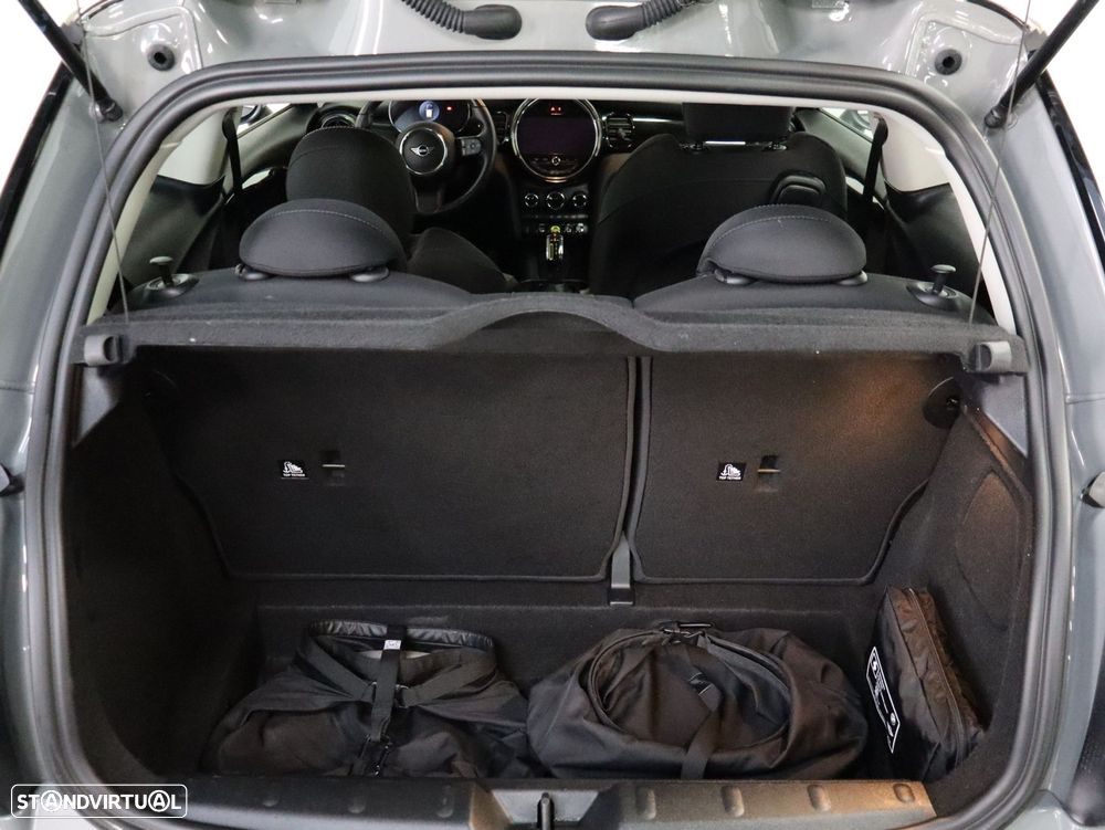 MINI 3 Portas Cooper SE Premium Essential - 20