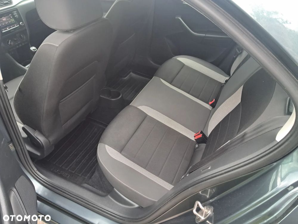 Skoda RAPID 1.0 TSI Ambition - 11