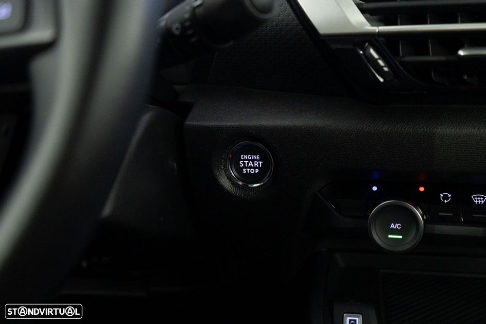 Citroën C4 X 1.2 Hybrid Max e-DSC6 - 17