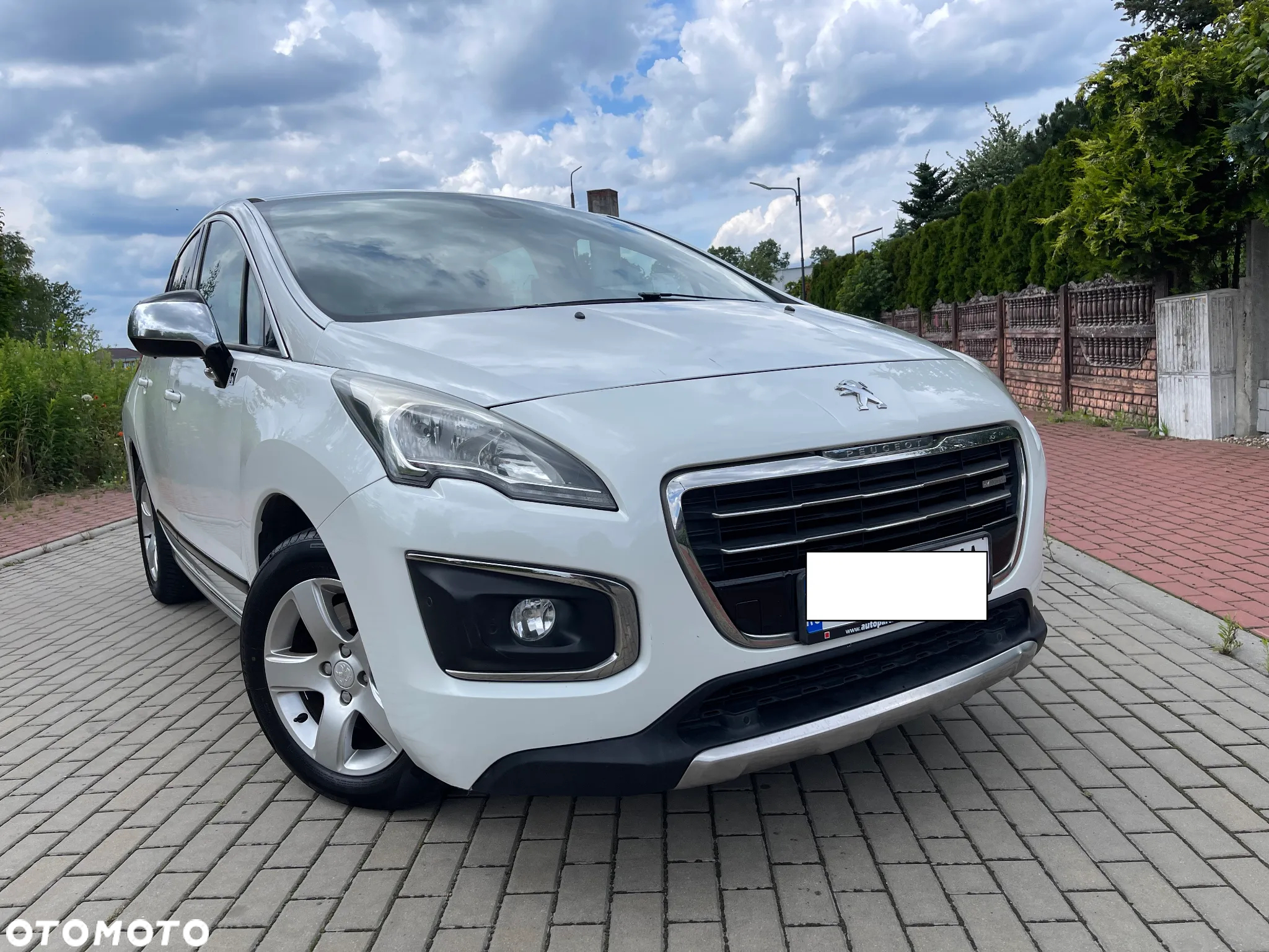 Peugeot 3008 Hybrid4 - 27