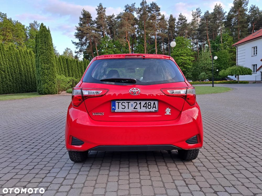 Toyota Yaris 1.0 Premium EU6 - 4