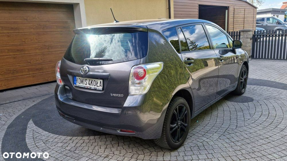 Toyota Verso - 6