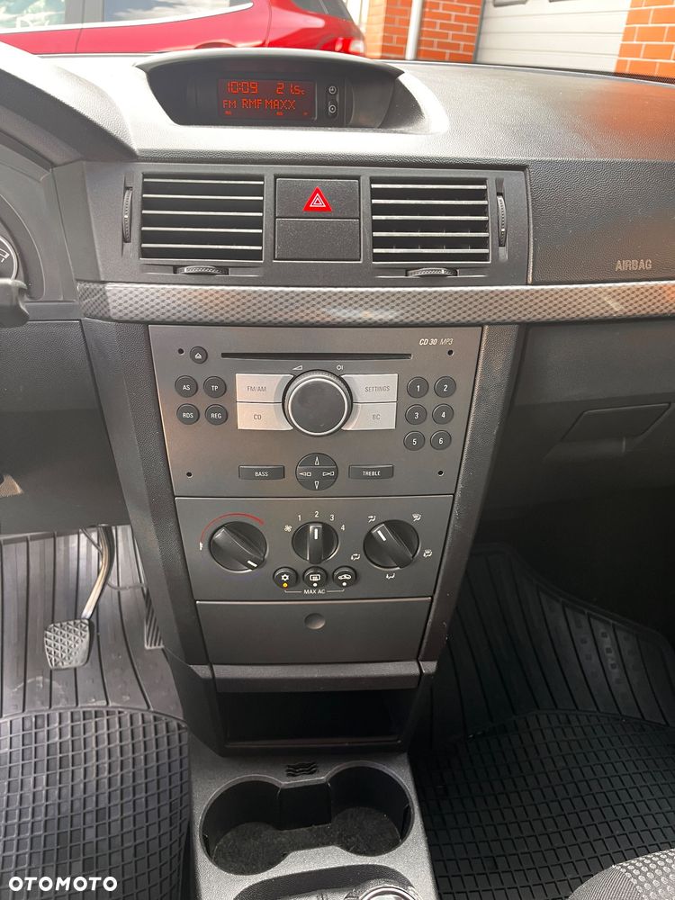 Opel Meriva 1.6 16V - 24