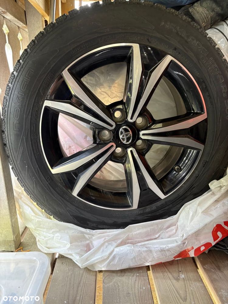 Toyota C-HR 2.0 Lounge - 15