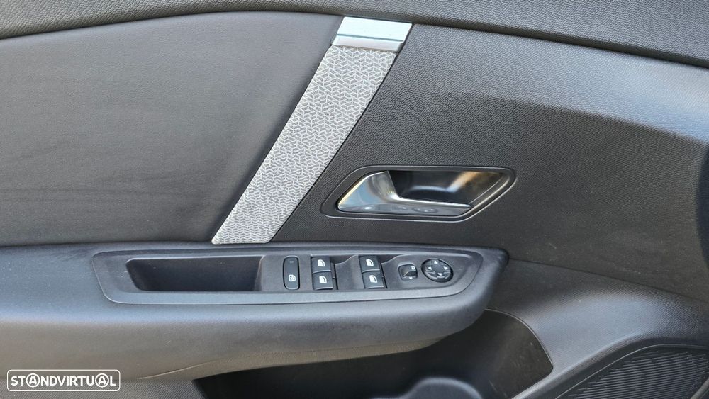 Citroën C4 - 8