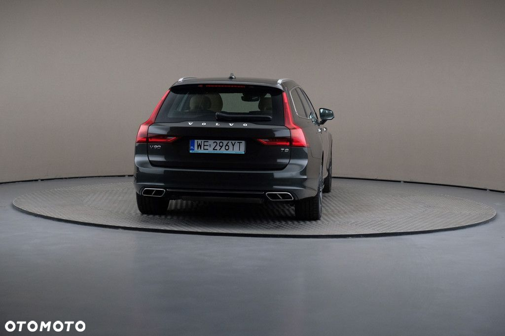 Volvo V90 - 5