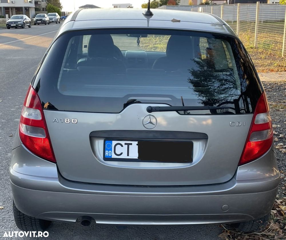 Mercedes-Benz A 180 CDI - 2