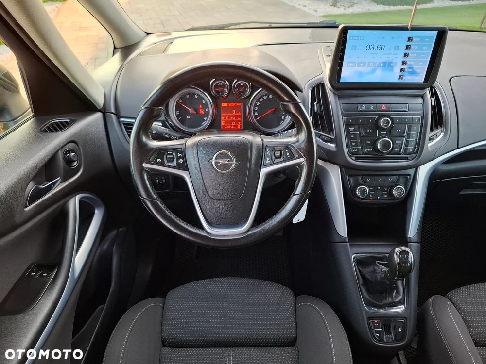 Opel Zafira Tourer 2.0 CDTI ecoFLEX Start/Stop Edition - 32