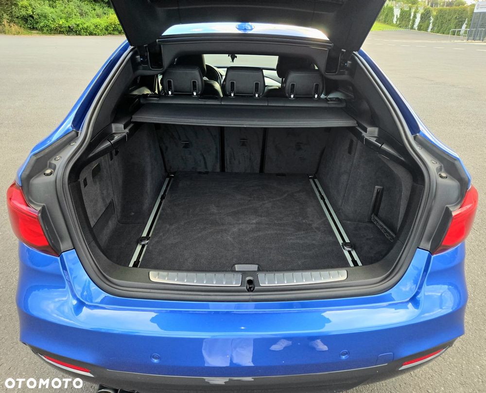 BMW 3GT 320d xDrive M Sport sport - 3