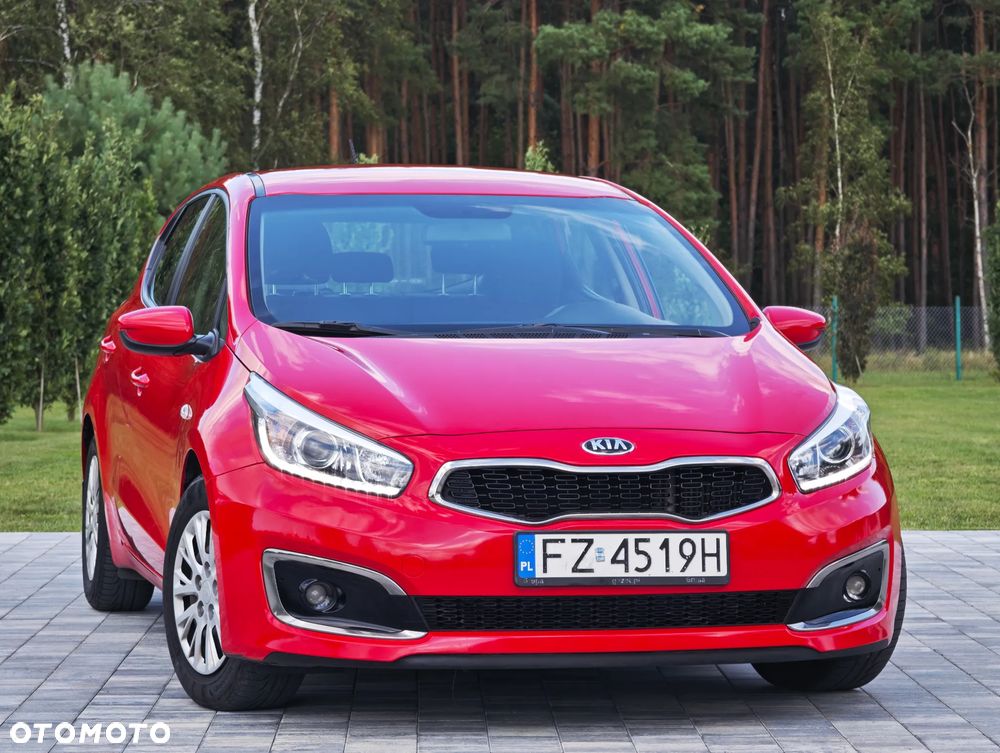 Kia Ceed 1.6 CRDi L Business Line DCT - 9