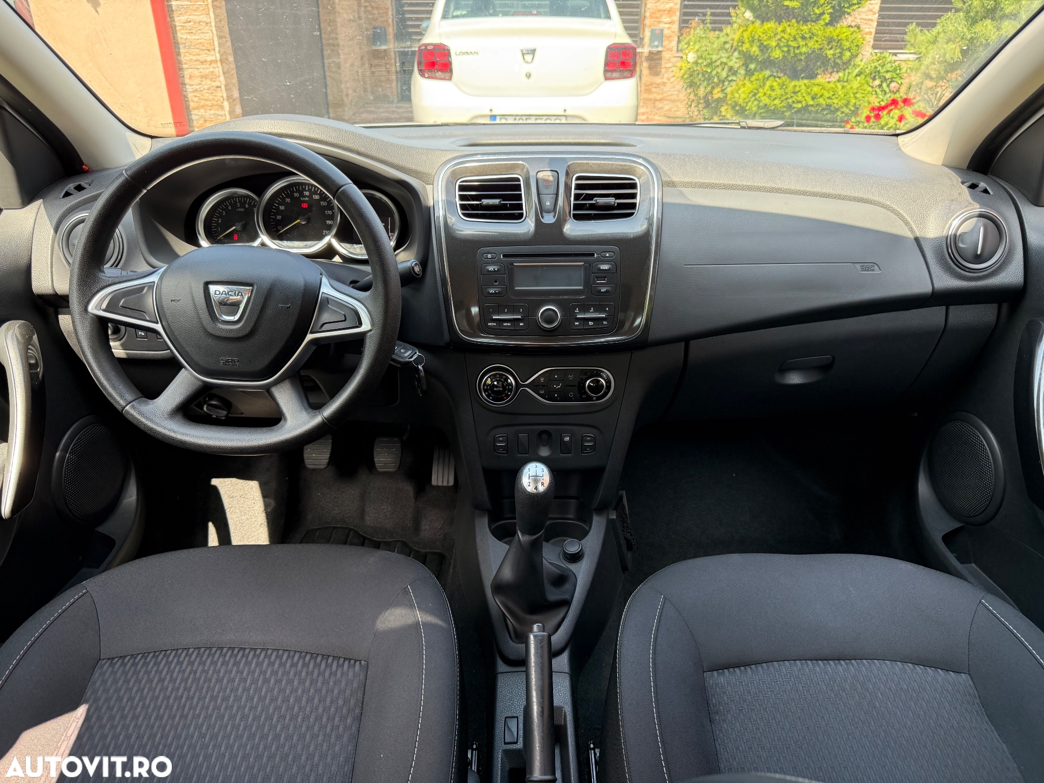 Dacia Logan MCV 1.0 SCe SL PLUS - 8